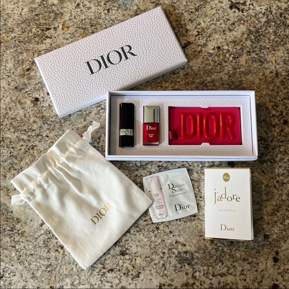 DIOR VIP luggage tag lipstick and nail polish set